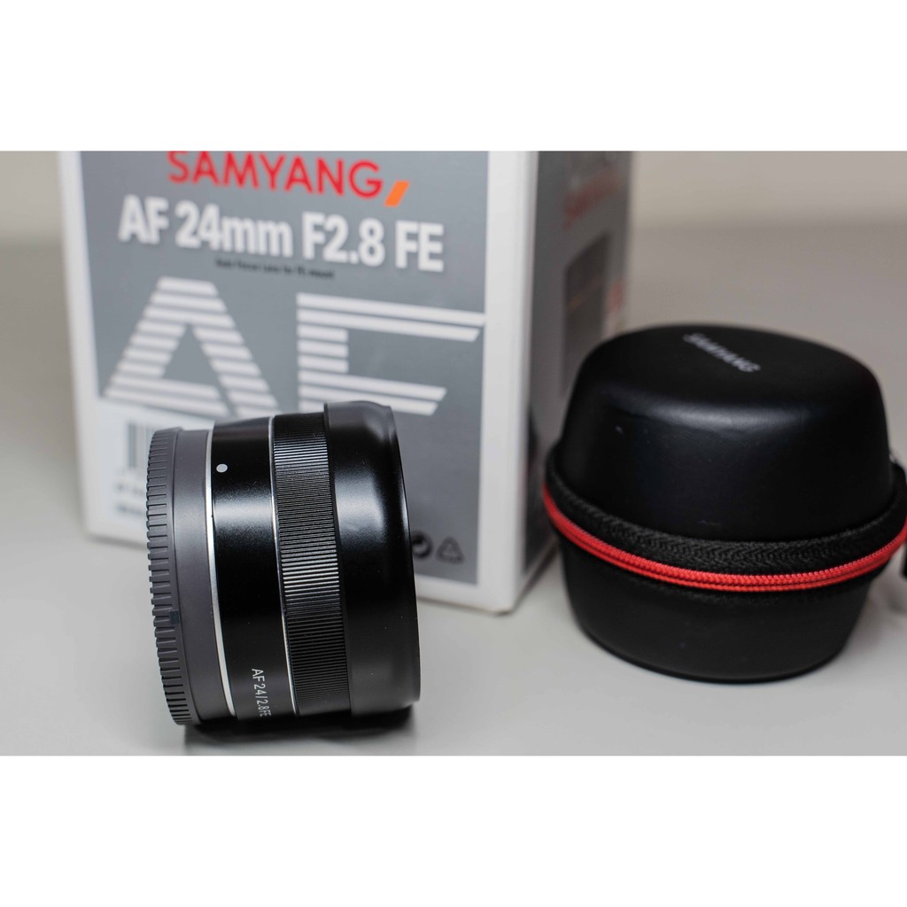 [近全新]高CP值餅乾鏡 SAMYANG AF 24mm F2.8 FE for Sony E 二公司貨（已售）