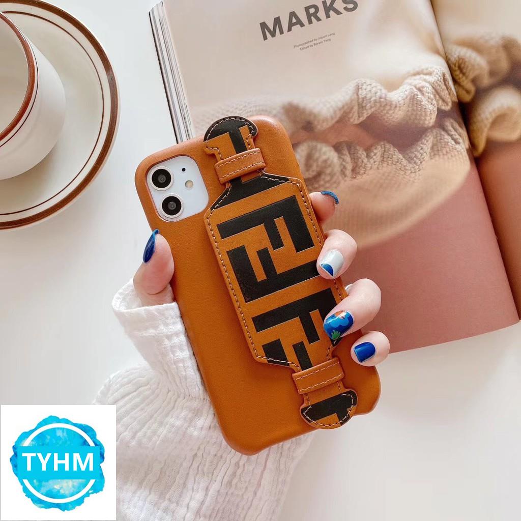 【TYHM】大牌Fendi手機殼芬迪 腕帶手機殼 高檔皮質 歐美奢華潮流 適用於iPhoneXs 11 max