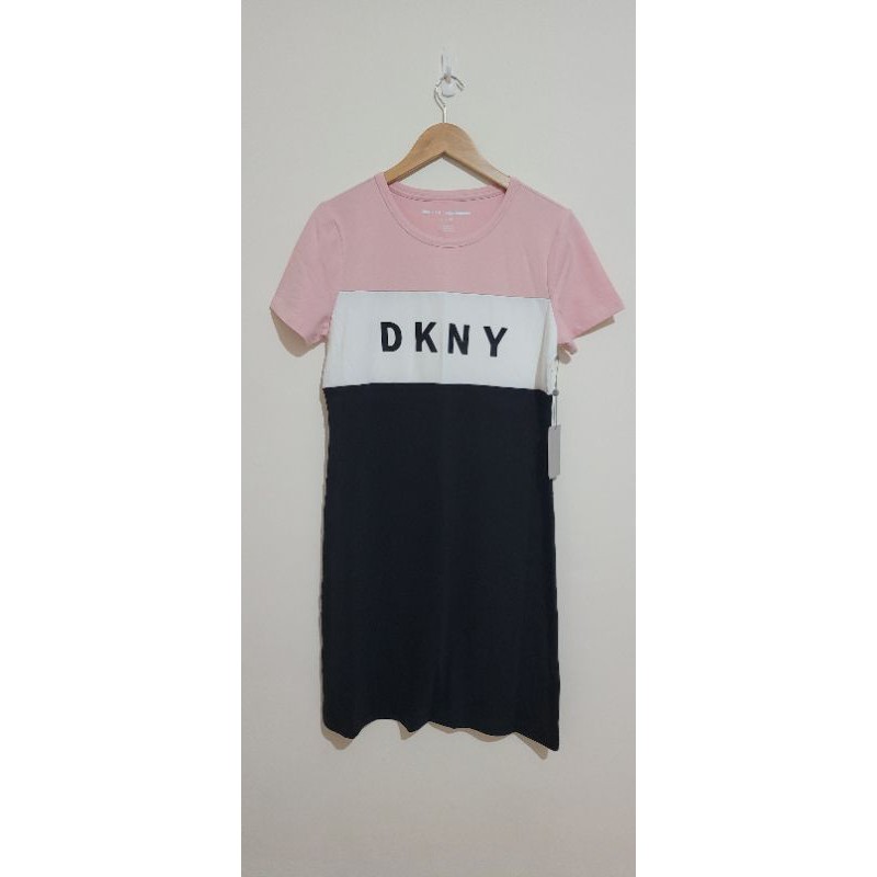 《DKNY  SPORT》美國帶回全新正品！！粉白黑拼接色短袖連身裙
