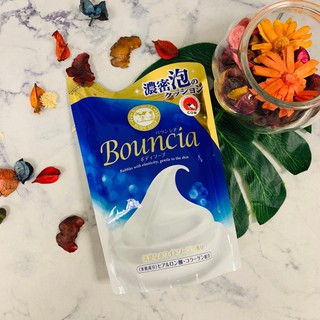 ✰YENGEE✰日本 Bouncia 牛乳石鹼 美肌保濕沐浴乳補充包(優雅花香型) 400ml 補充包