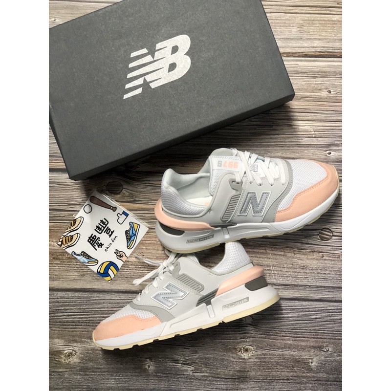 大罐體育👟 出清特賣New Balance 休閒鞋 NB 997S 白 灰 粉紅 女  復古慢跑鞋 WS997GFJ