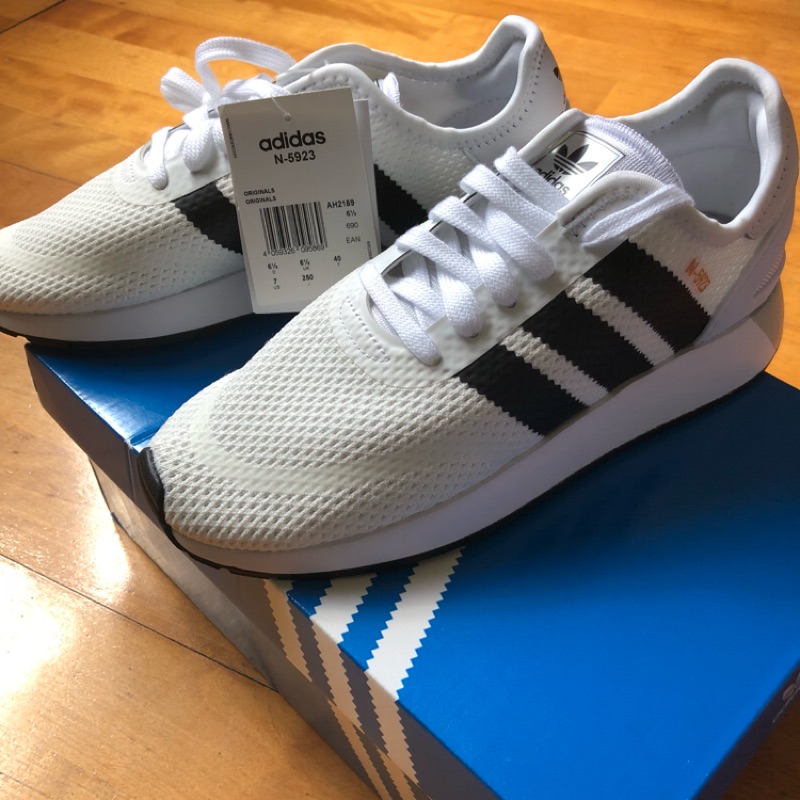 25男女鞋 Adidas N-5923