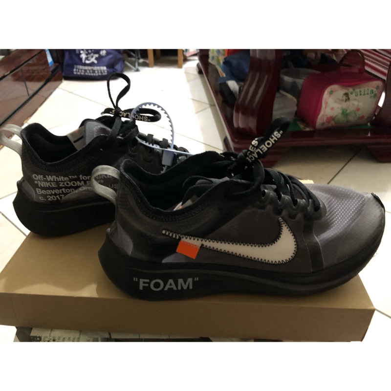 Nike X off white zoom fly 鞋子