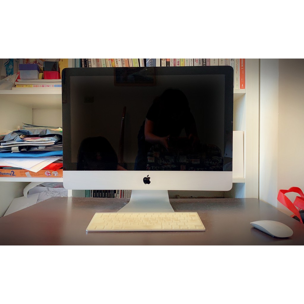 iMac 21.5吋 2011年 女用 二手電腦(他團同步)