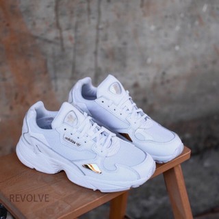 adidas falcon ee8838