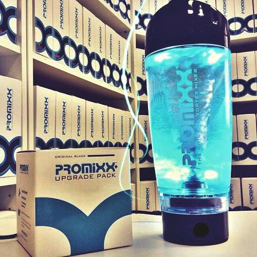 PROMIXX自動攪拌杯電動蛋白營養粉搖杯運動水杯健身搖搖杯奶昔杯