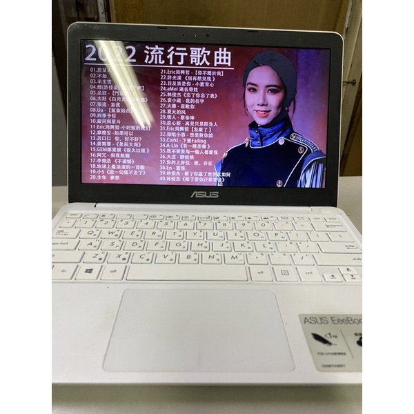 ASUS EeeBook X205TA （SSD硬碟）