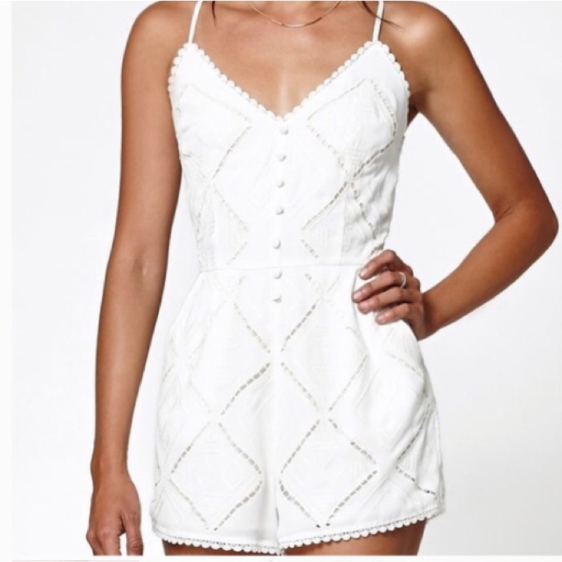 kendall and kylie white romper 全白蕾絲 