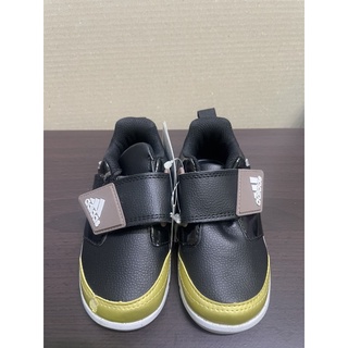 🍄寬寬小舖🍄（出清福利品）日本帶回童鞋👟Adidas黑金童鞋球鞋US6.5/UK6/JP13.5