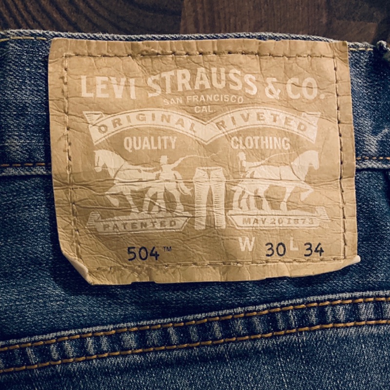 Levi’s 504 經典牛仔褲 W30L34