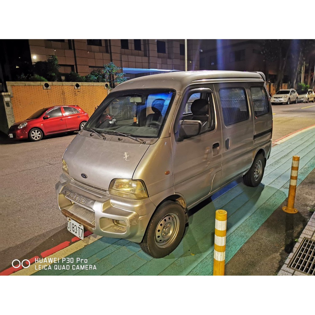 售福特PRZ好幫手1000cc廂型車自排2004年里程16萬賣50000引擎順輪胎新無冷氣無罰單欠稅可以正常過戶車在台北