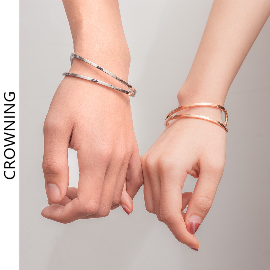 鈦鋼超火的手镯男女原宿風歐美複古钛鋼手鍊韓版學生個性氣質開口手環手鍊男女手環b702 蝦皮購物