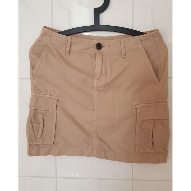 全新Uniqlo卡其工作短裙