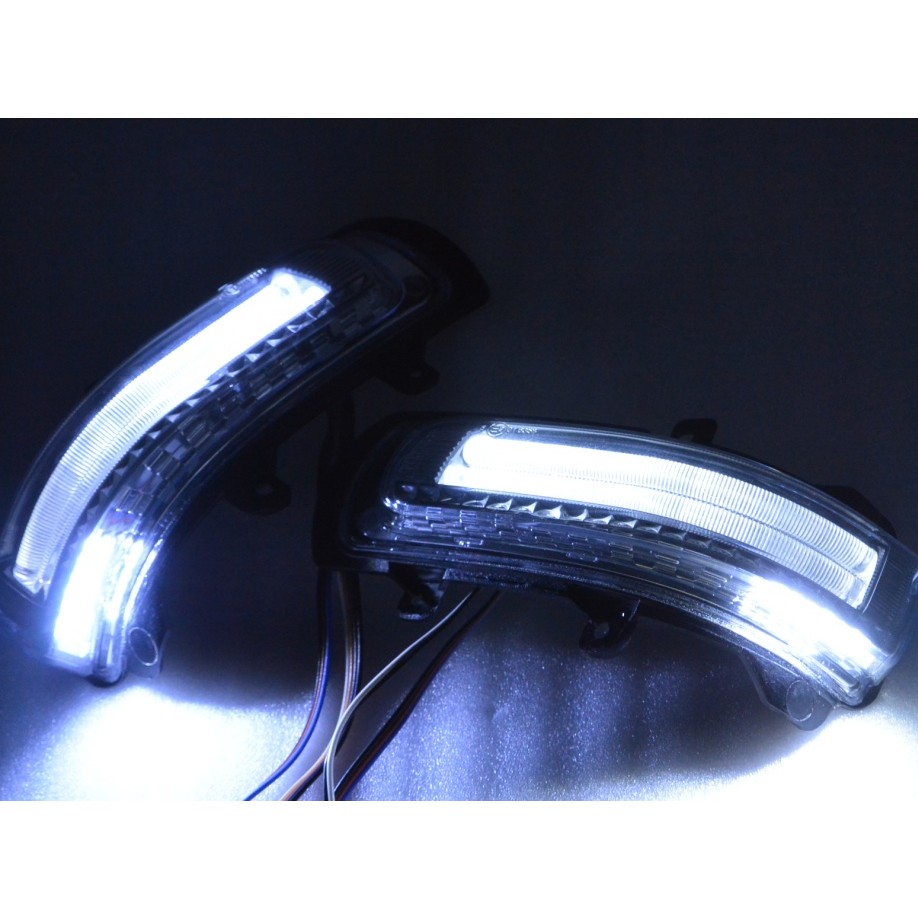 金強車業🚗  豐田  COROLLA ALTIS  後視鏡側燈 LED方向燈  定位燈 迎賓燈  三功能側燈