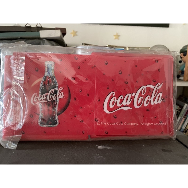 《全新》正方形Coca-cola可口可樂塑膠面紙盒