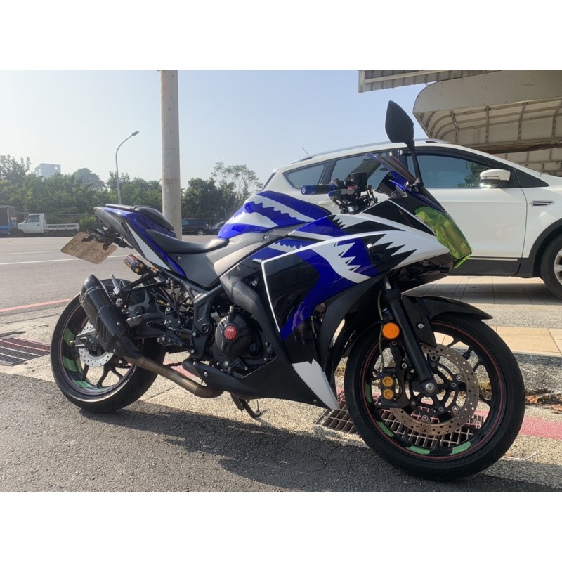 YZF-R3YAMAHAABS二手檔車中古車配合全額.超額.學生貸款強力過件白牌黃牌紅牌仿賽街車大型重機滿18即可辦理