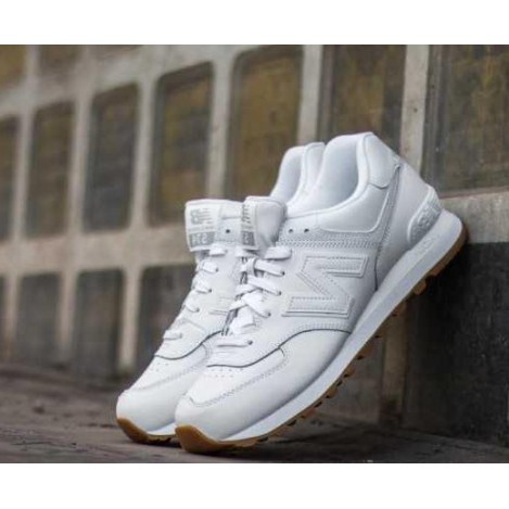 ロボット コート 円形 New Balance 574 白 E Yashiro Net