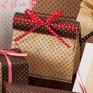 ☆╮Jessice 雜貨小鋪 ╭☆日本進口 牛皮 咖啡色 雙面 點點 立體 包裝 角底 紙袋 每包100入