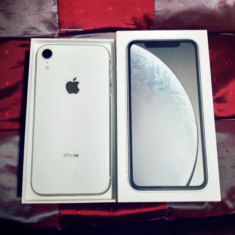 iPhone XR 64G 白色 外觀極新 二手 功能正常 操作順暢 換機故出售 無明顯刮痕 電池健康度92% 有原廠盒