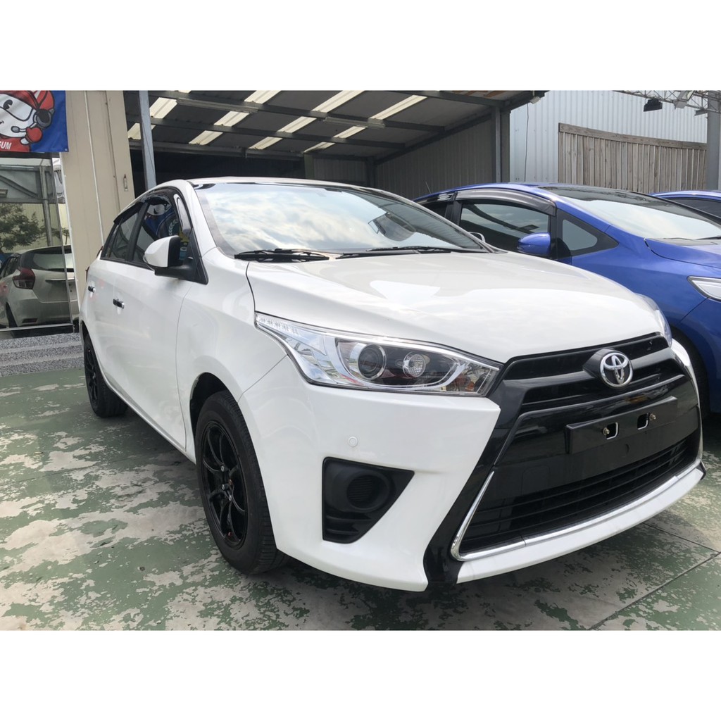 Fb 收尋 阿哲中古車買賣 17年yaris G版白二手車中古車 蝦皮購物