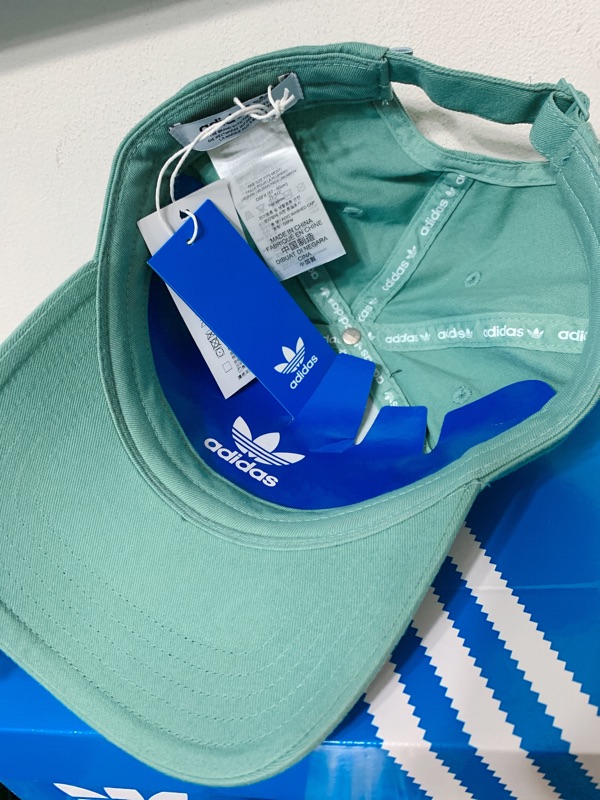 愛迪達adidas originals 湖水綠DV0206 三葉草刺繡LOGO 老帽信義新光購入| 蝦皮購物