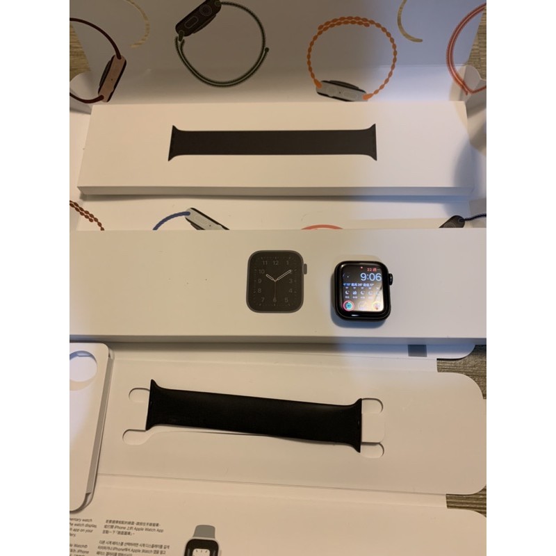Apple Watch SE 40mm 太空灰 wifi+GPS版