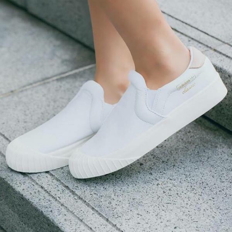 adidas Originals EVERYN SLIP ON  愛迪達白色鞋24號