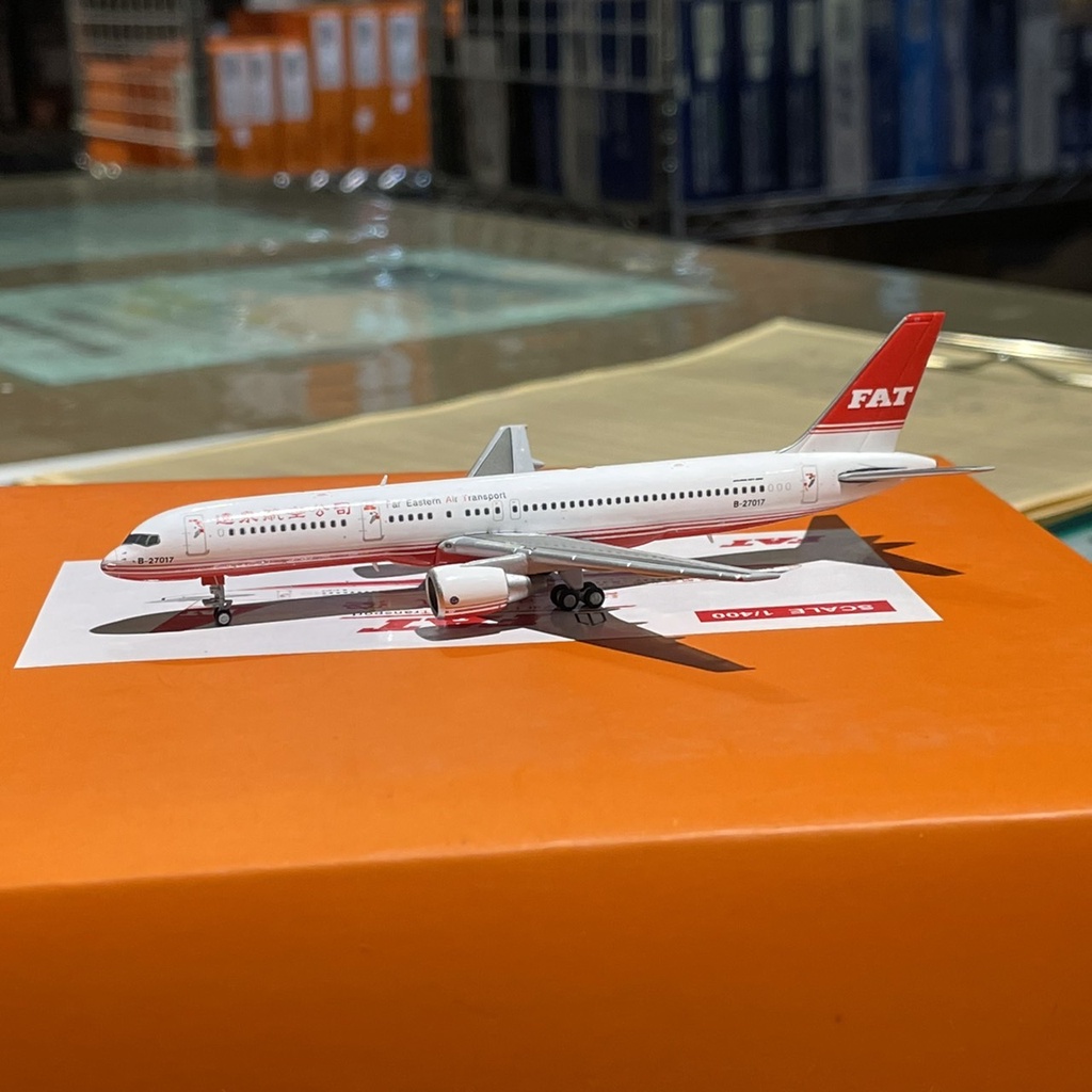Rbf 現貨 Jc 1 400 遠東航空fat 757 0 B Ew 蝦皮購物