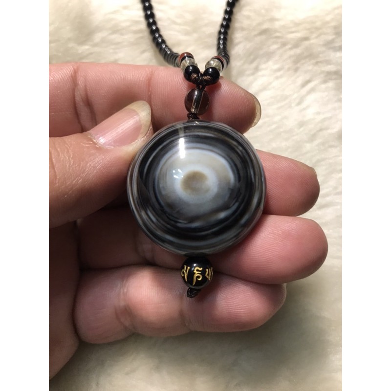 西藏密宗瑪瑙天眼珠項鍊 （天然無加工）（33.3*33.3*20.3mm）