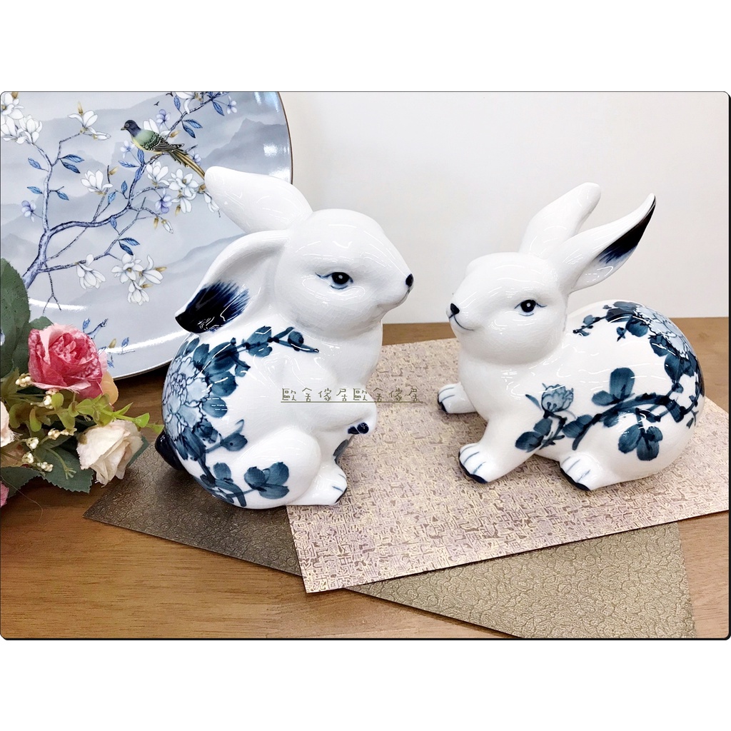 青花瓷仿古藍白色陶瓷裂紋兔子擺飾 中國風可愛生肖兔擺件擺設裝飾品 手工彩繪花卉兔禮品【歐舍傢居】