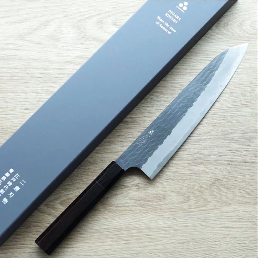 [現貨][可信用卡分期]日本製 青森 津輕打刃物 二唐刃物 牛刀 240mm SG2粉末HSS鋼 黑打鎚目 主廚刀