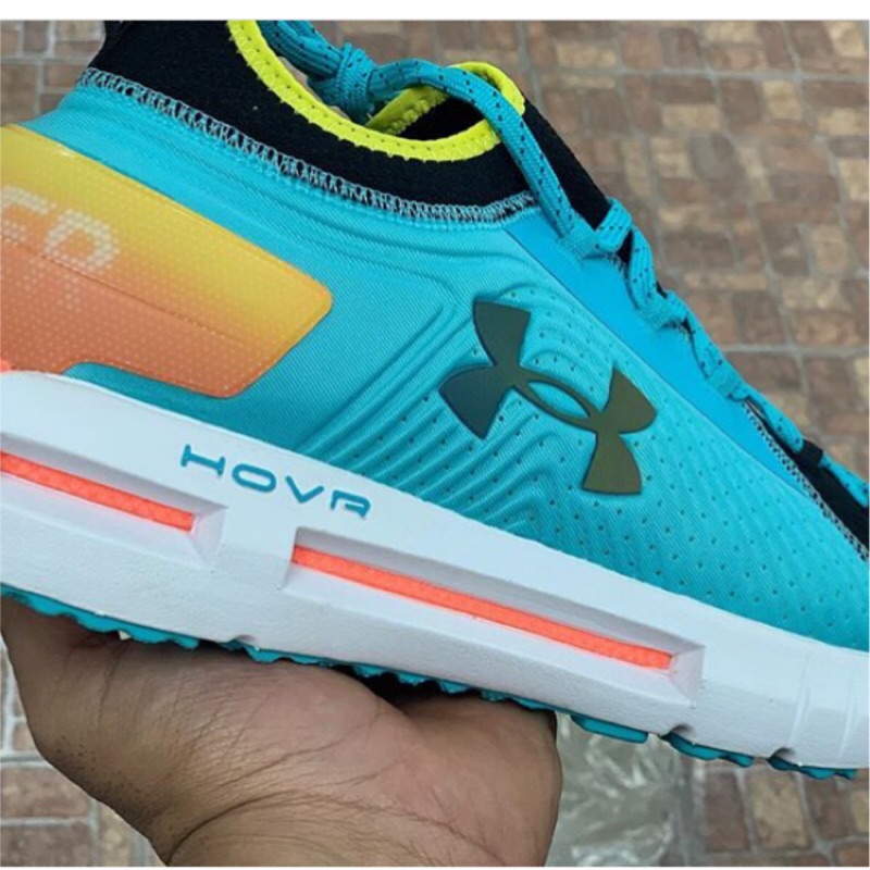 under armour hovr phantom se rnr