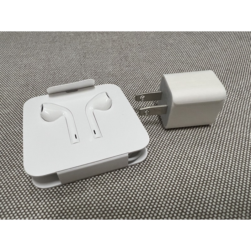 全新iPhone 原廠 5W USB 電源連接器（插頭） 另售 lightning 耳機