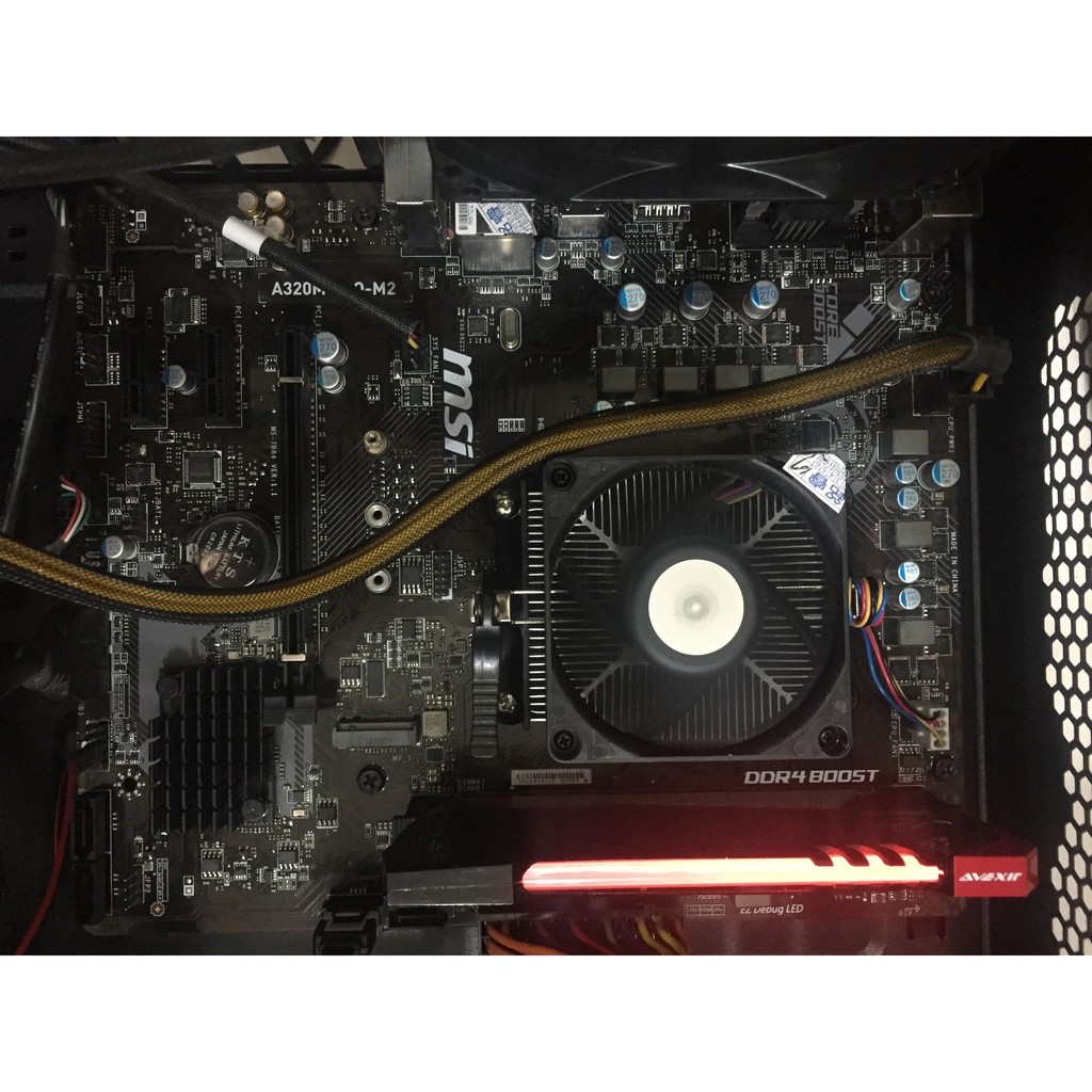 AMD a8 9600+ a320m pro m2+DDR4 3000 8GX1