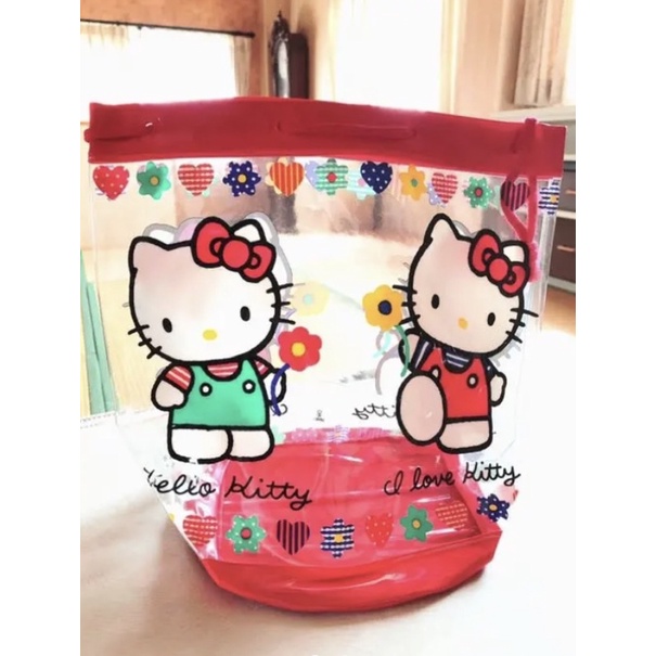 日本帶回三麗鷗授權正品哈囉凱蒂貓 hello kitty Sanrio 抽繩 塑膠 收納袋 水桶 裝飾 摺疊 整理 收藏