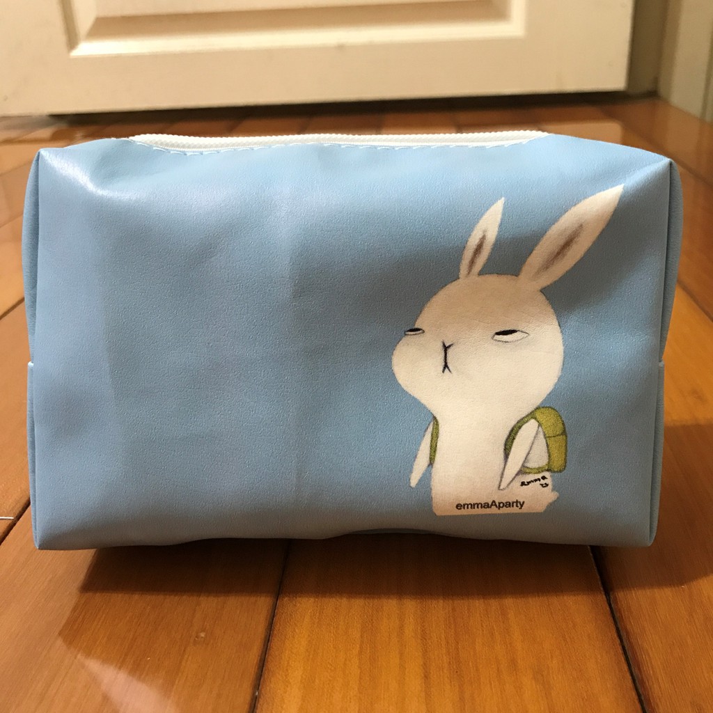 emmaAparty 兔子 兔兔 白眼 包包 化妝包 萬用包