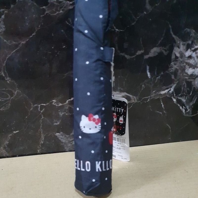 Hello Kitty-牛奶  輕量折疊傘 售價1280元