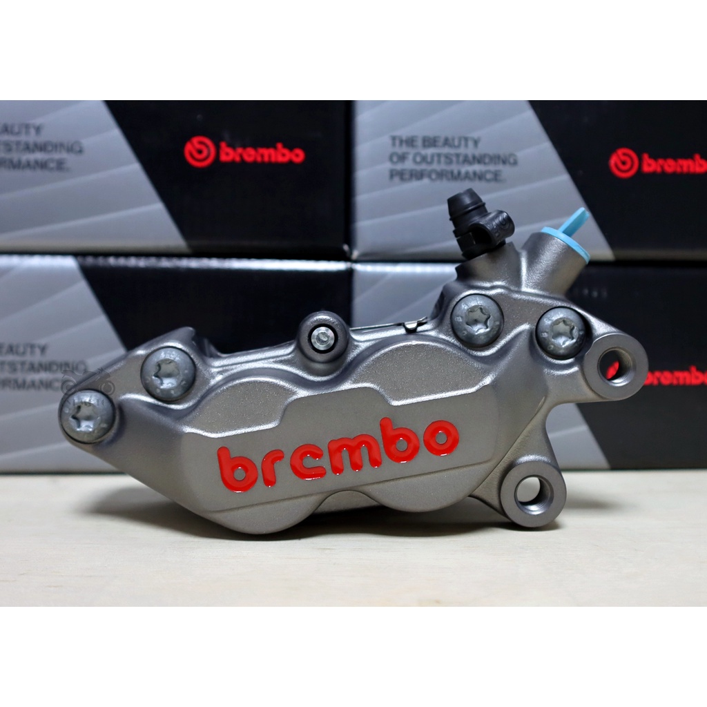 【ST】Brembo 基本對四 (右卡) 灰底紅字 卡鉗 對四/單插銷/鈦底紅字/黑底紅字 孔距40mm 活塞30/34