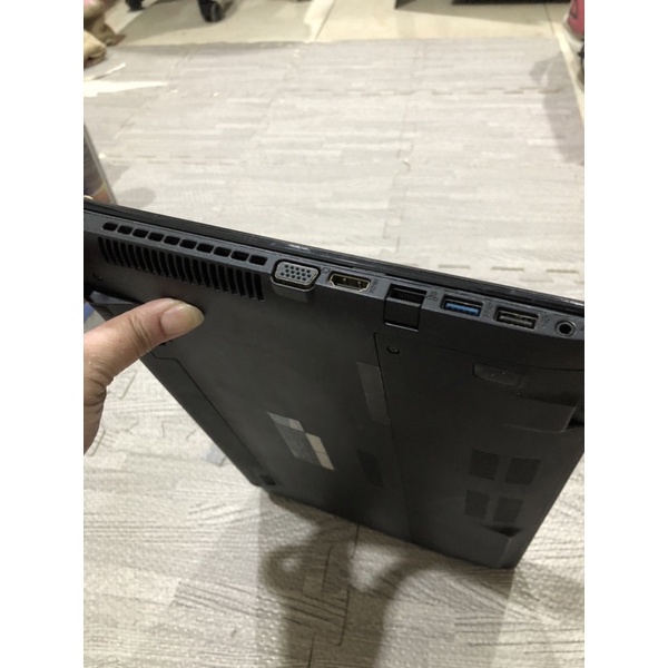 二手Asus x550v筆電 i5-3230 8G ssd240gG 獨顯gt720m