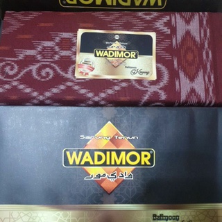 SARUNG TENUN WADIMOR MOTIF BALI