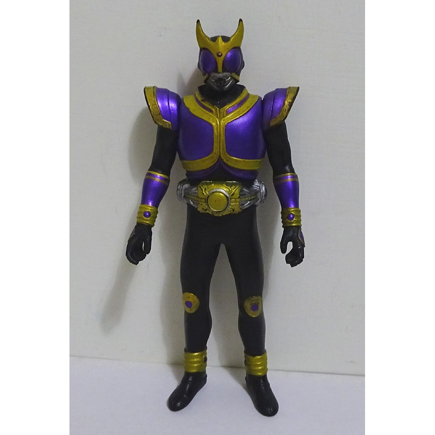 BANDAI 假面騎士 KUUGA 空我 泰坦 軟膠公仔(Titan Form)