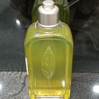 專櫃正品 L'OCCITANE歐舒丹 薄荷馬鞭草去角質沐浴膠 250ml 現貨超值特價