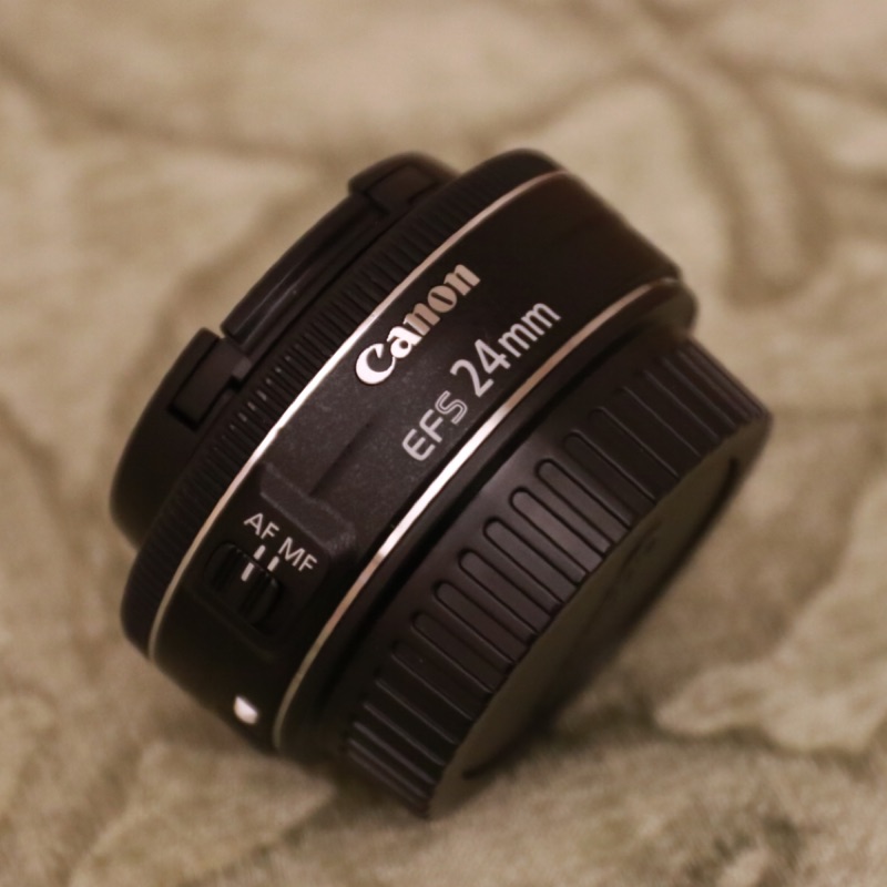 Canon EFS 24mm f2.8 STM
