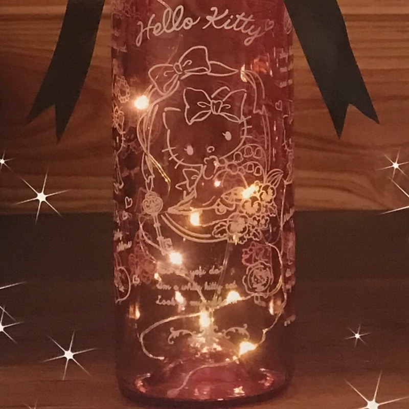 《公仔滿屋》Sanrio正版授權 HelloKitty 酒瓶燈 最後一件