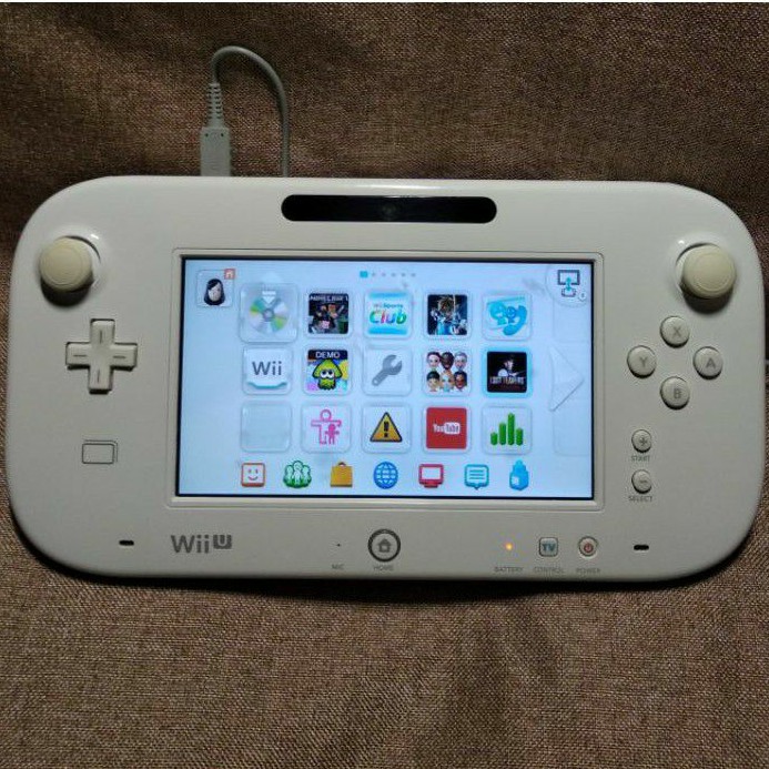立可玩 未改機任天堂wiiu32g遊戲機套裝組 含搖桿 內建3款正版遊戲 蝦皮購物