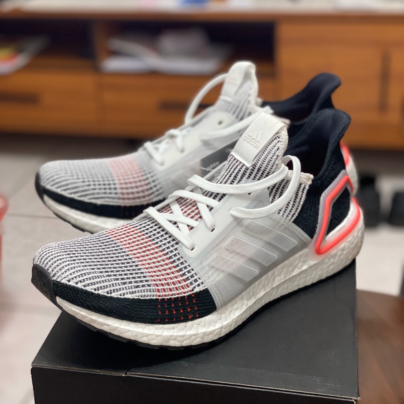 adidas ultra boost 19 og