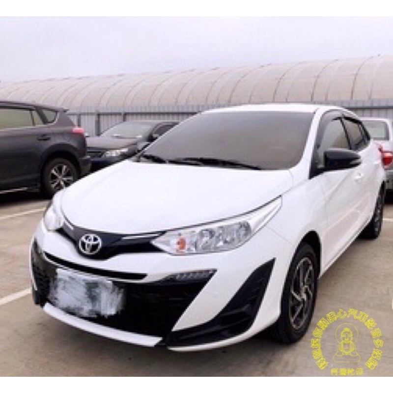 Toyota 2022 Yaris 安裝 TVI 崁入式倒車顯影鏡頭-釋迦摸你頭佛心汽車影音多媒體