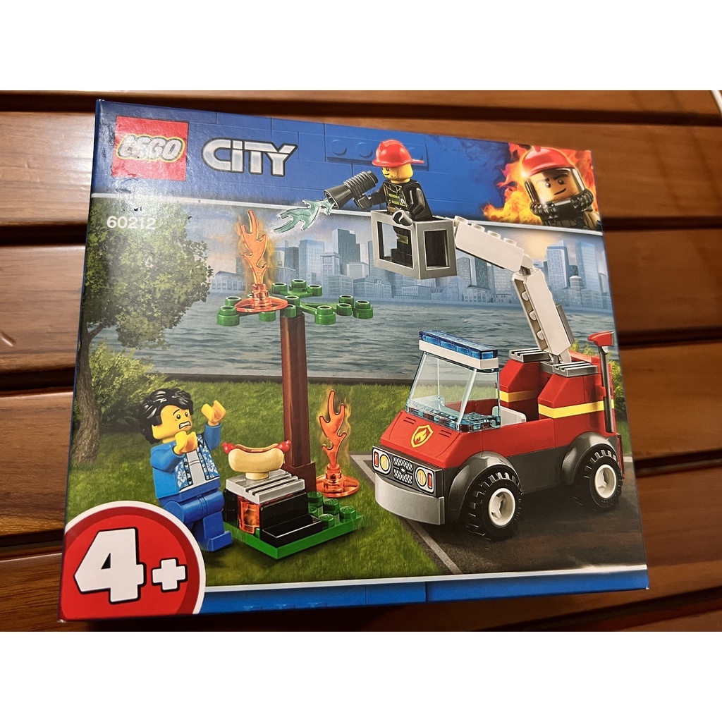 LEGO  CITY 烤肉架火災救援60212