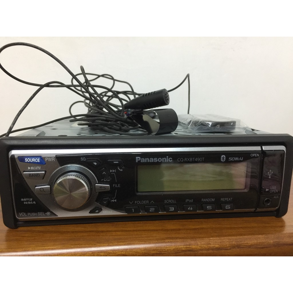 二手 Panasonic CQ-RXBT490T汽車音響主機(USB/AUX/CD/藍芽)，含線組、遙控器、麥克風線