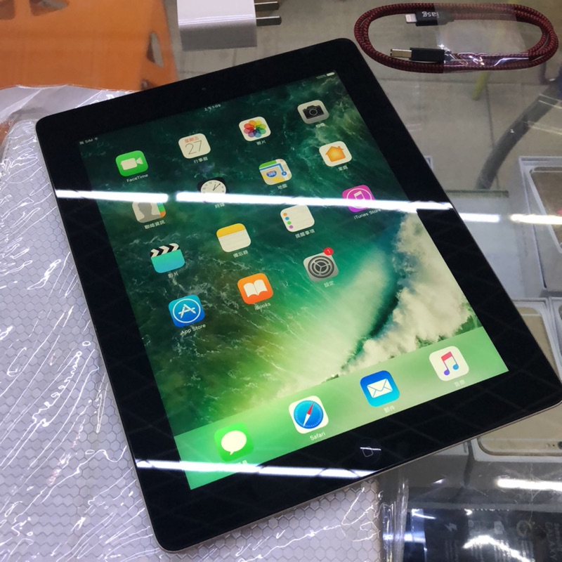 %95新 Apple ipad4 A1460 9.7吋 16G 3G+wifi 可插卡 電池很好保固一個月 超商取貨付款